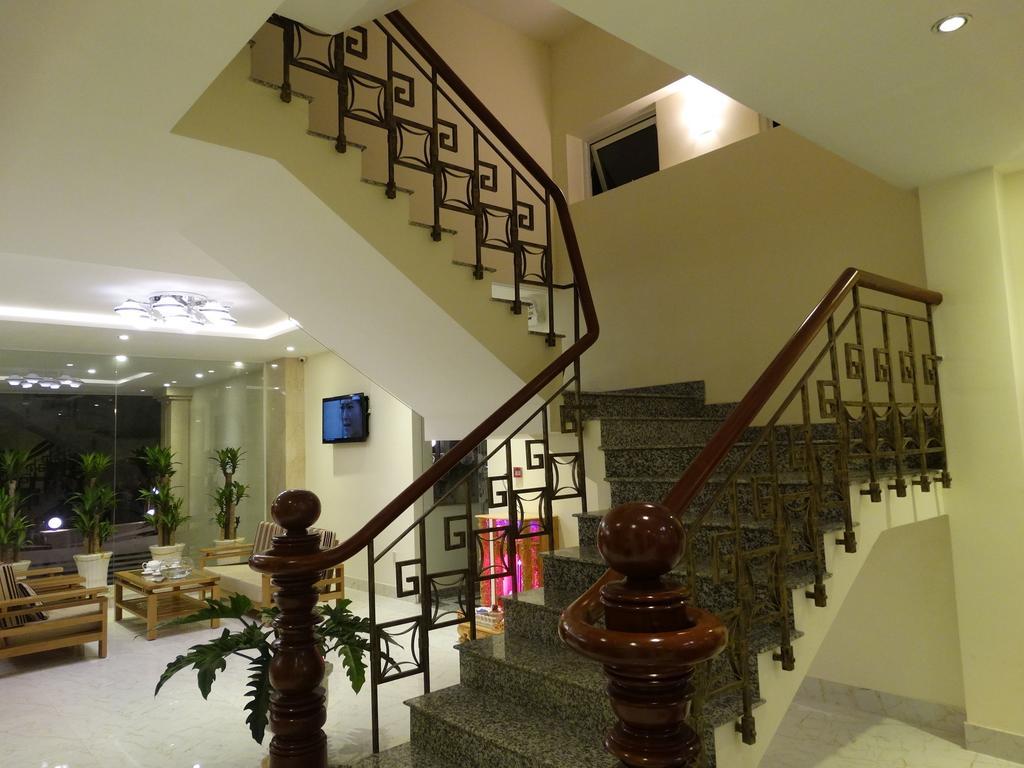 Hoa Vinh Hotel Thành Pho Ho Chí Minh Esterno foto